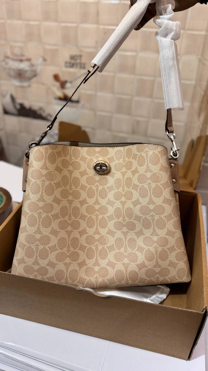 Coach Willow Bucket Laurel Beige Tote Hobo Bag-0