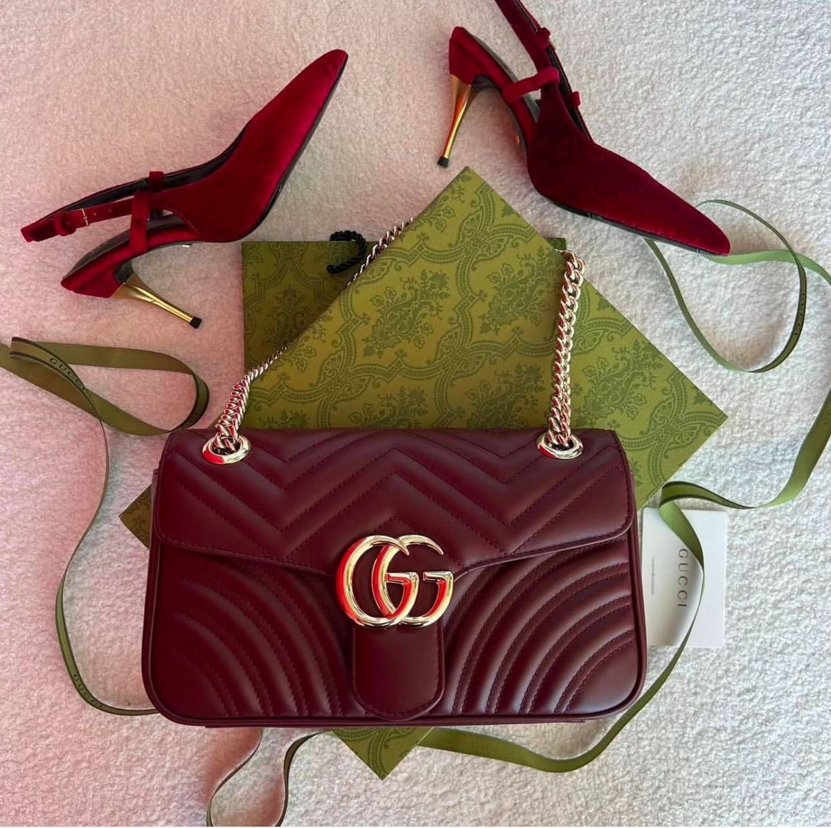 Gucci Marmont Red shoulder bag-0