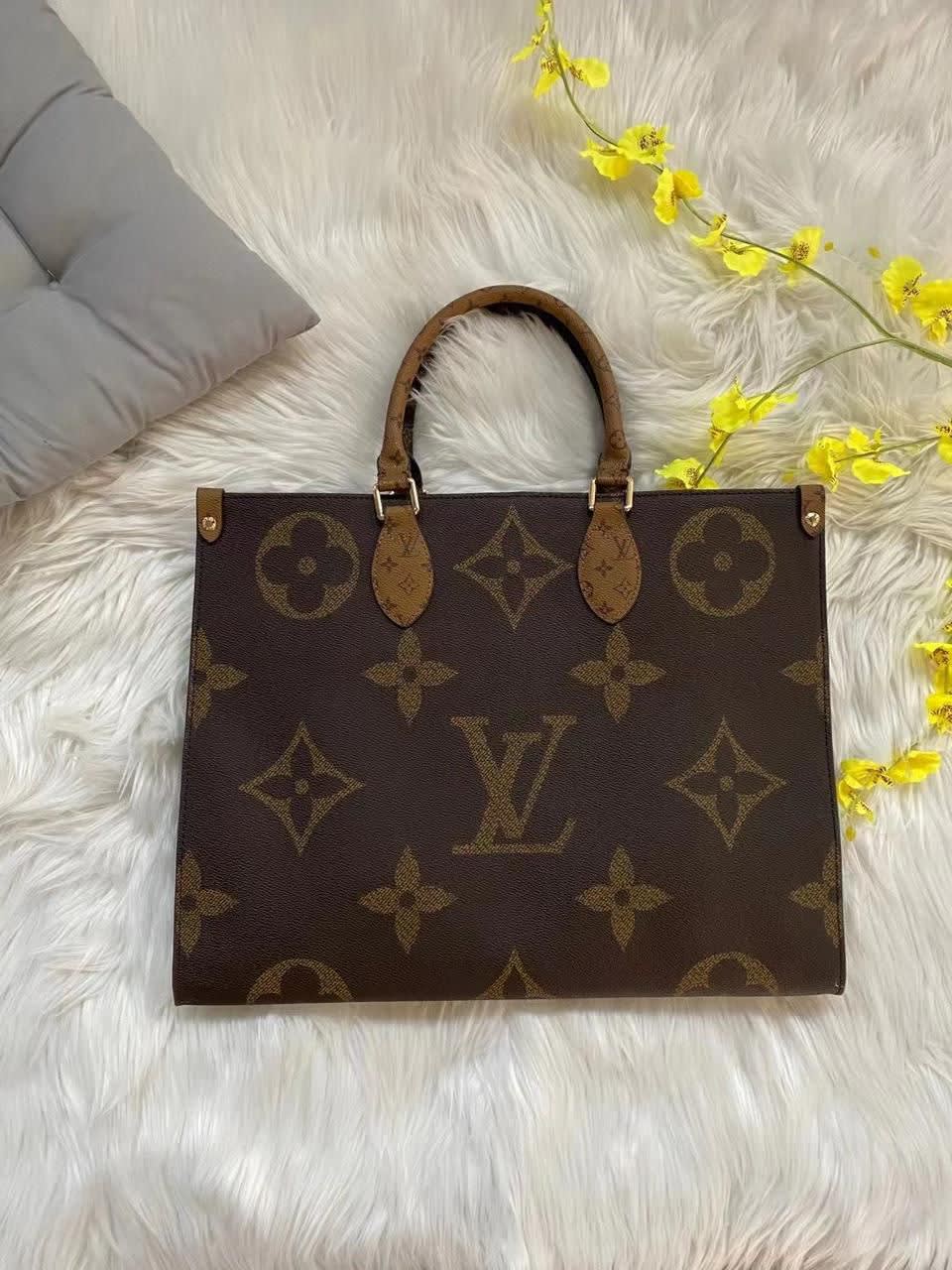 Louis Vuitton Onthego MM Brown Tote Bag-0