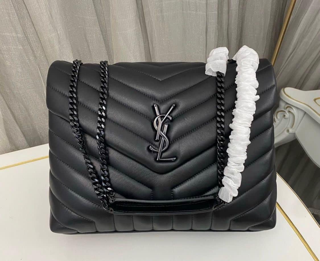 Saint Laurent loulou Medium Black Shoulder Bag-0