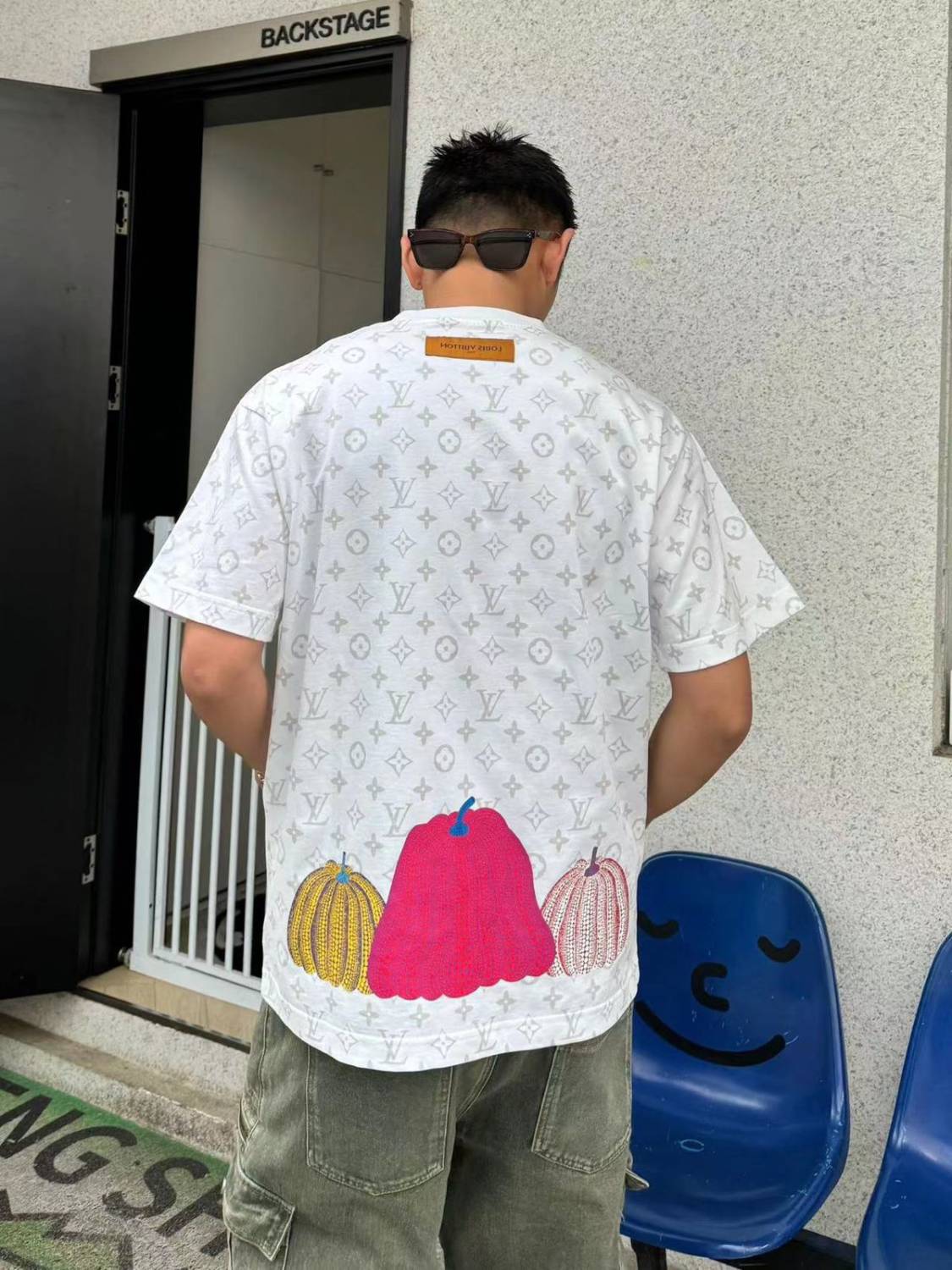 Louis Vuitton White Embroidery Logo Premium Baggy Fit T-shirt-1