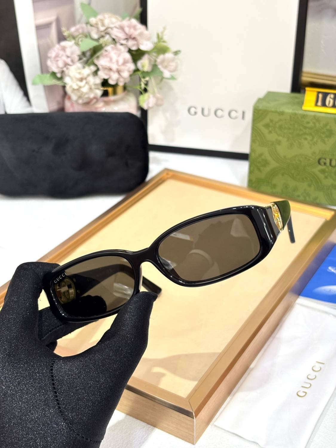 Gucci Black GG Women's Sunglasses-1