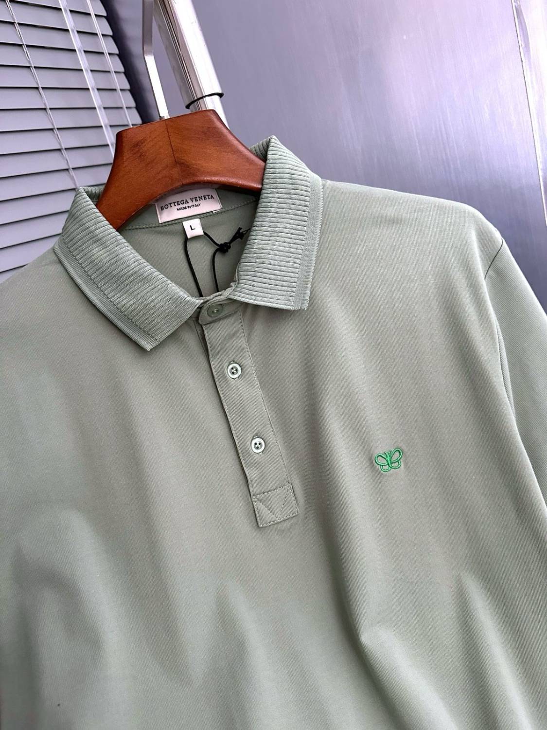 Bottega Veneta Green Bee Emboided Premium T-shirt-2