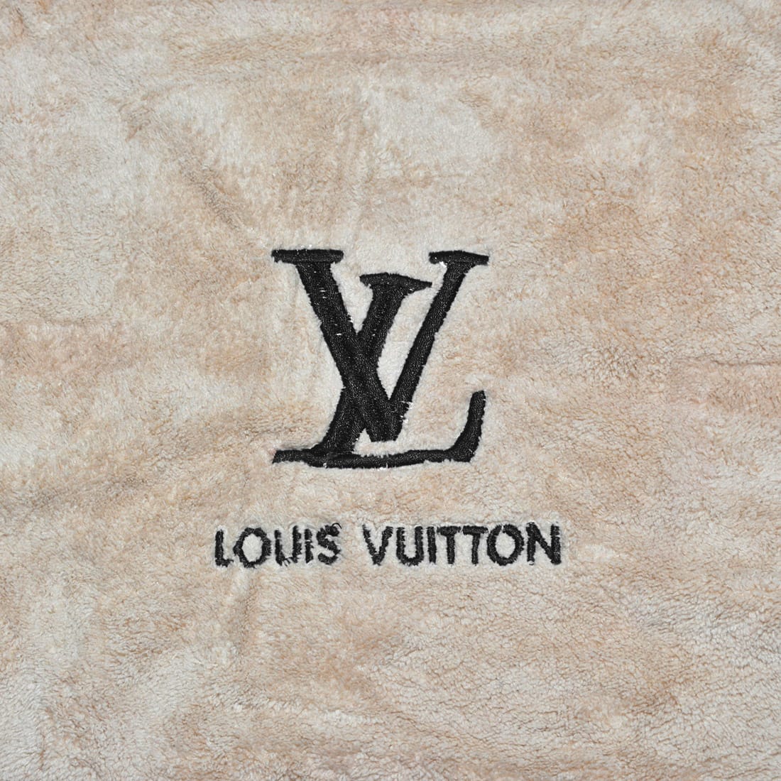 Louis Vuitton Embroidered logo Light Brown Towel - Set of 2-1