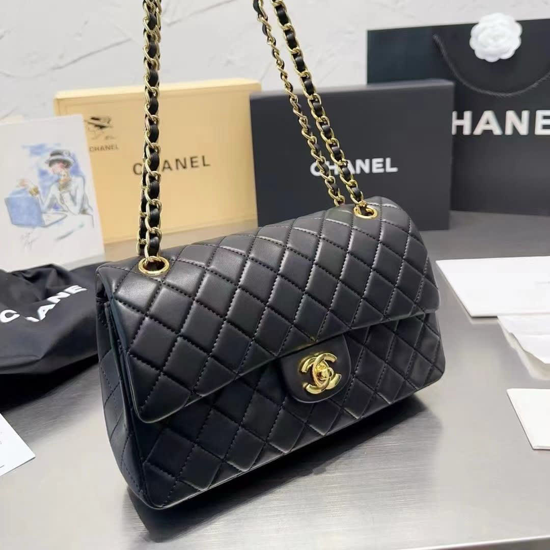 Chanel Black Classic Jumbo hand Bag-0