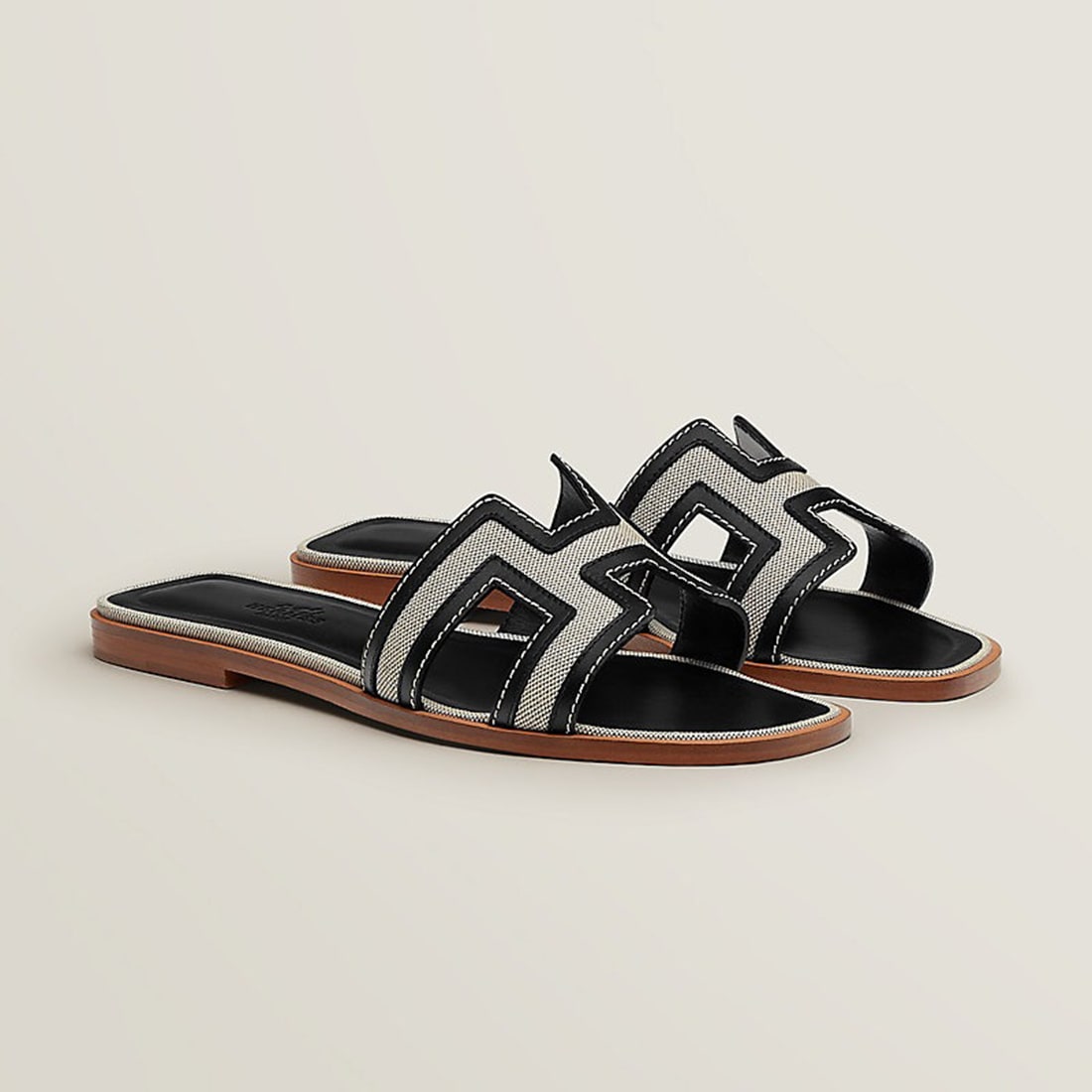 Hermes Oran Black Flat Sandals-1