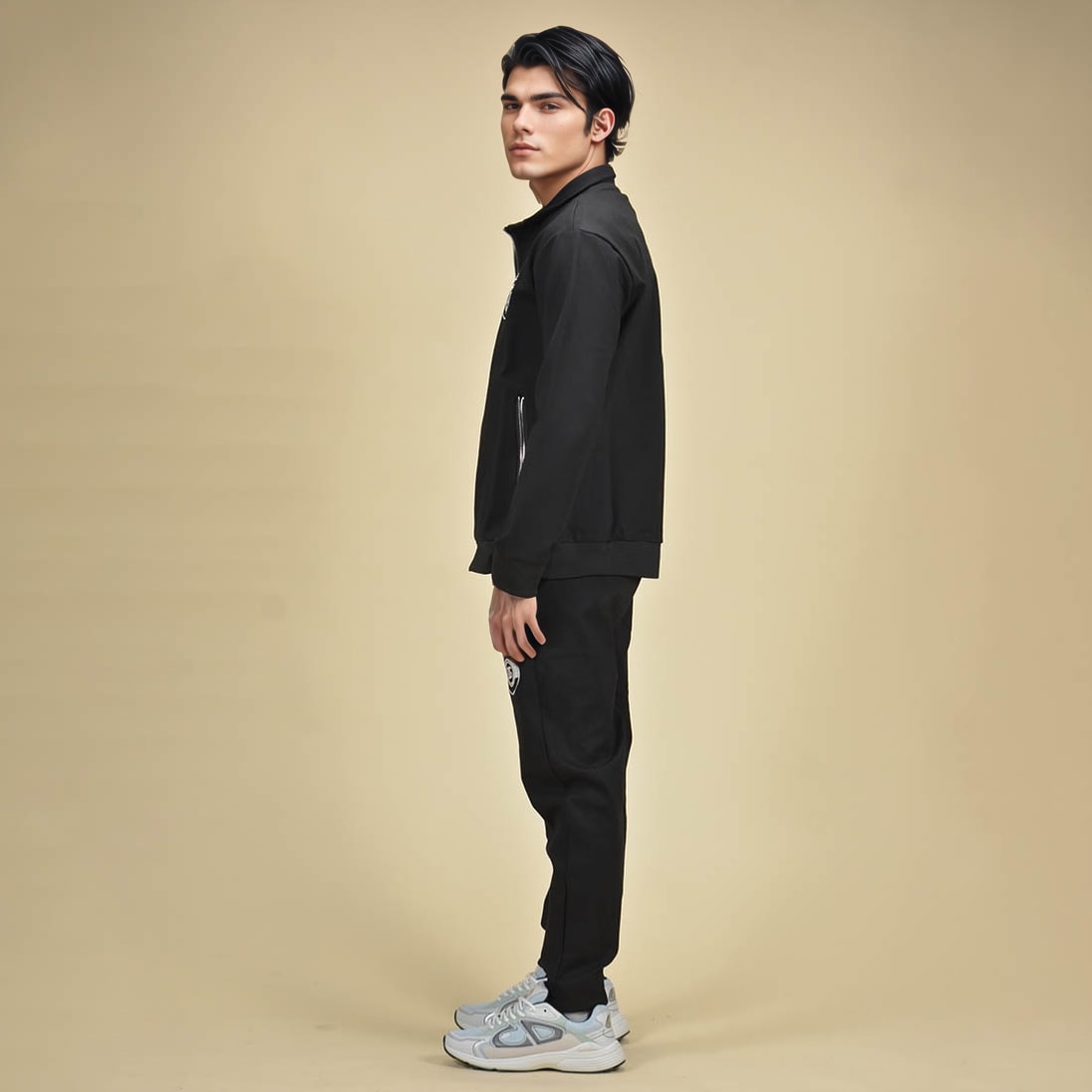 Dolce & Gabbana Embroidered logo Black Premium Tracksuit-2