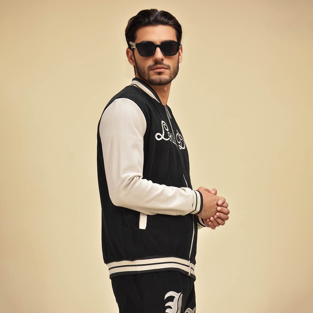 Louis Vuitton Black Premium Luxury Mens Tracksuit-2