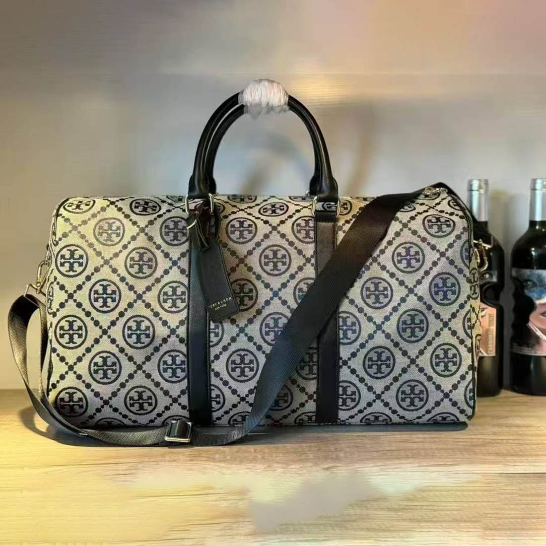 Buy Tory Burch T Monogram Large Boston Bag Online - Vogue Mine-1