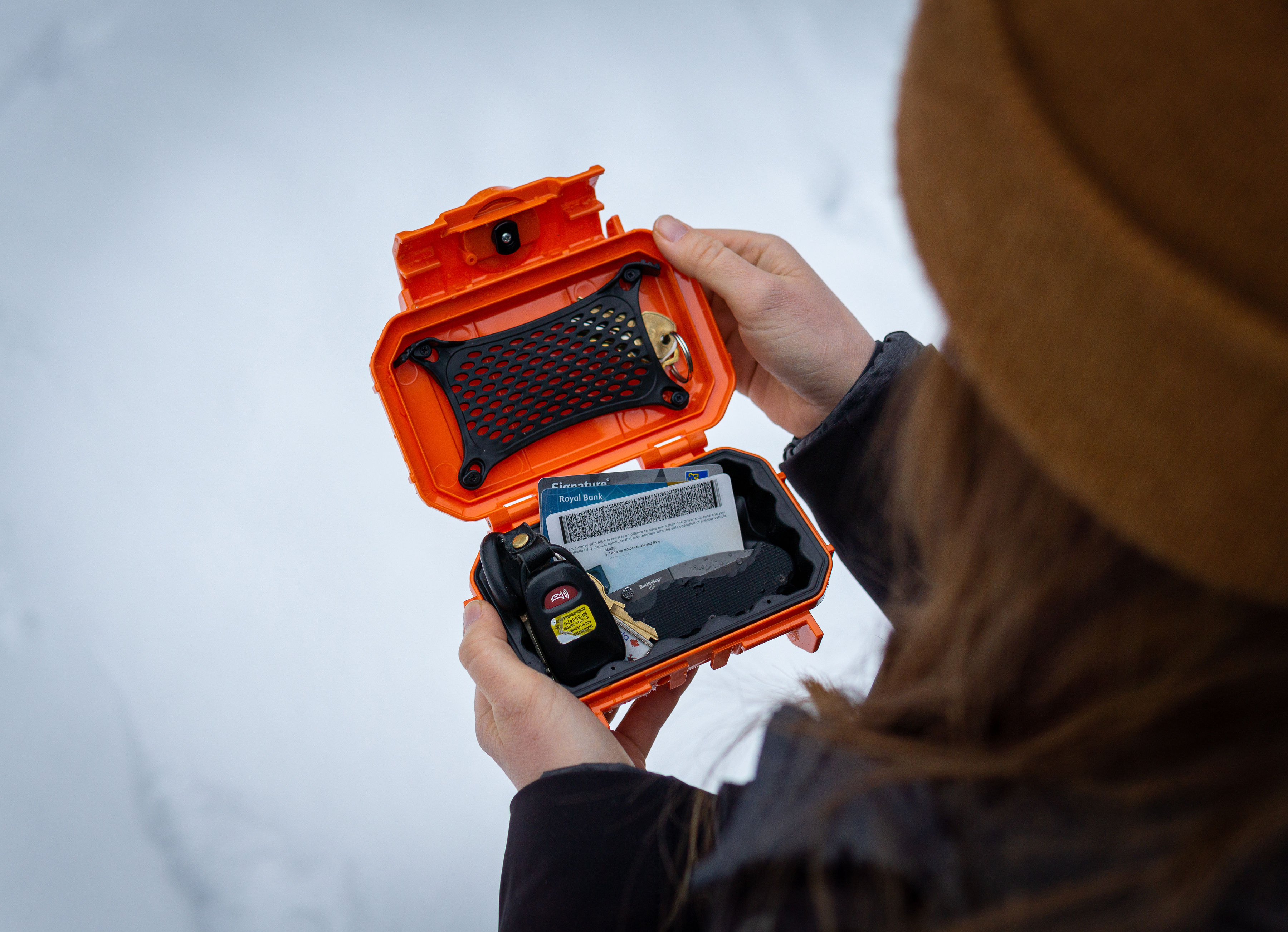 Padded Rubber Liner & Mesh Organizer Keep Gear Secure
