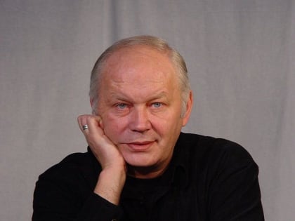 Летчик-герой, заслуженный артист, "Пушинка" и ДОСААФ - 2 апреля в истории Карелии