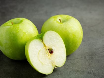 Елена Малышева развеяла популярный миф о яблоках