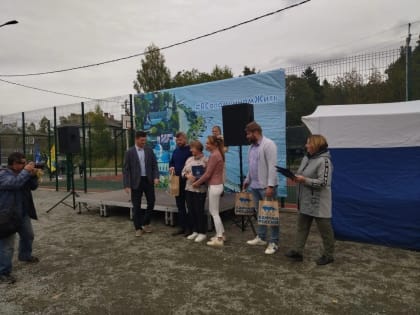Петрозаводчане отметили 100-летие парка в Соломенном