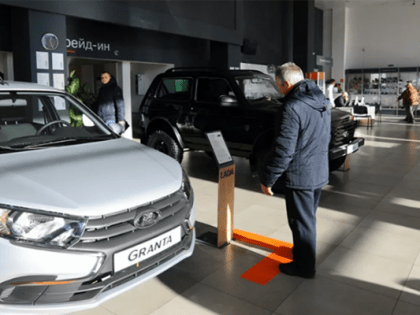 Самый популярный автомобиль в России подорожает