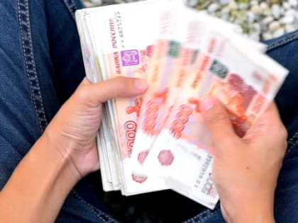 Зарплата в Карелии за год выросла на 11,4%