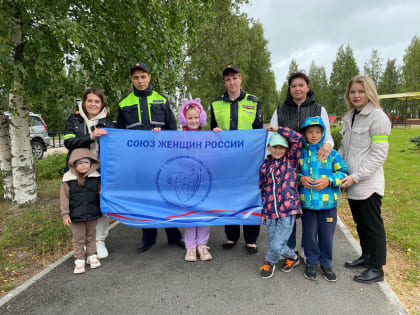 В преддверии Дня знаний в Муезерском состоялась профилактическая акция "Письмо водителю»
