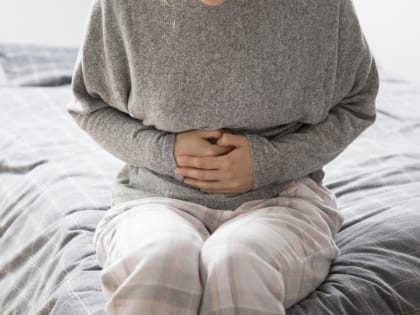 Врачи рассказали о ранних симптомах рака желудка