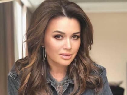 Больную раком Анастасию Заворотнюк  лечат по инновационной методике