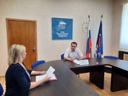 Заместитель Председателя Петросовета Павел Петров провел прием граждан