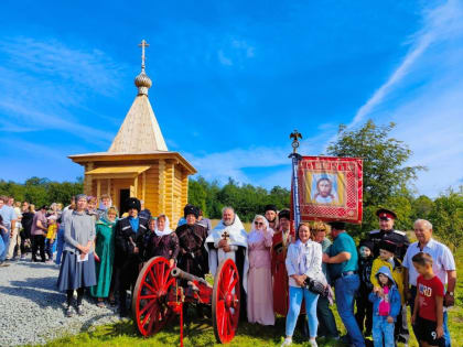 Петрозаводские меценаты вернули купол старинной часовне с кижским прошлым