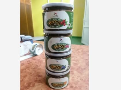 Консервы из водорослей с северными ягодами изготавливают в Карелии