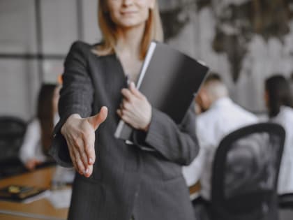 Россиянам назвали самые высокооплачиваемые вакансии осени