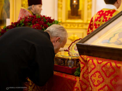 Жители Петрозаводска поклонились мощам святому покровителю воинов и земледельцев