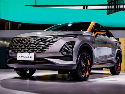 Россияне поставили рекорд по покупкам новых авто