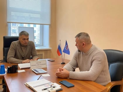 Депутат Петросовета Андрей Ушаков поддержал инициативу горожан о благоустройстве сквера Исток большого ручья