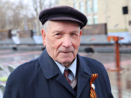 Глава Карелии поздравил с 97-летием ветерана Великой Отечественной войны