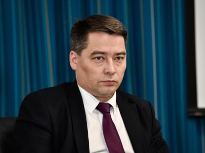 Добычу уникального малинового кварцита перезапустят в Карелии