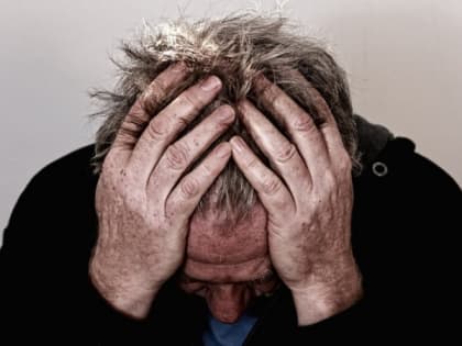 Неочевидную причину головной боли назвал врач