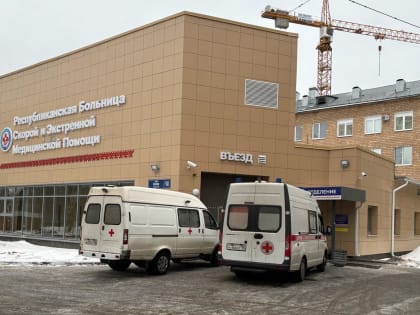 Мужчину, получившего тяжелые ожоги после взрыва газа на Луначарского, доставлен транспортировали в Санкт-Петербург