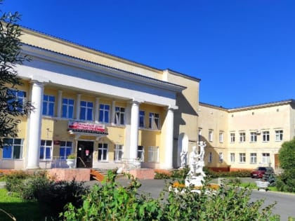 В Минздраве Карелии объяснили закрытие роддома им. Гуткина на Кирова