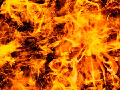 Дорогой погрузчик сгорел в Лахденпохье