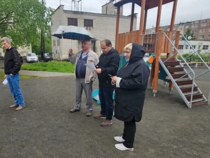 Депутатский контроль