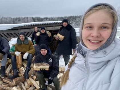 Православная молодежь потрудилась в монастыре в Карелии