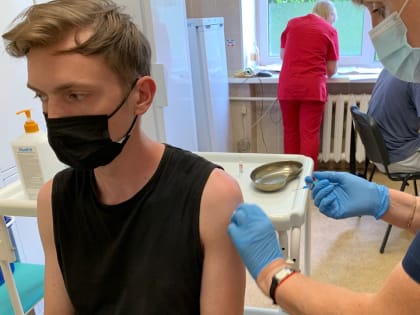 В некоторых районах Карелии закончилась вакцина от коронавируса
