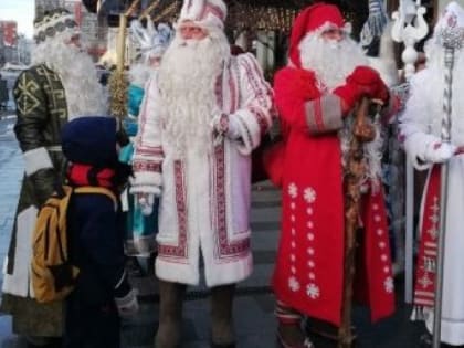 Дед Халла принял участие в первом слете Дедов Морозов в Москве