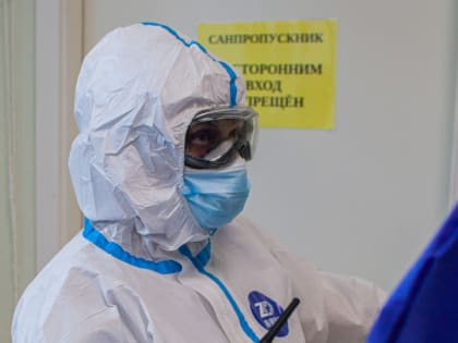 Ученые рассказали, почему коронавирус по-прежнему представляет угрозу