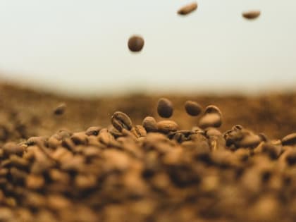 В мире остановилась торговля кофе: россияне узнали, чем это может обернуться