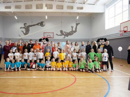 Региональный координатор федерального партийного проекта «Новая школа» в Республике Карелия Галина Гореликова поздравила победителей чемпионата рабочих профессий среди дошкольников