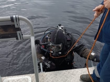 В Петрозаводске утонул 18-летний парень, водолазы нашли тело