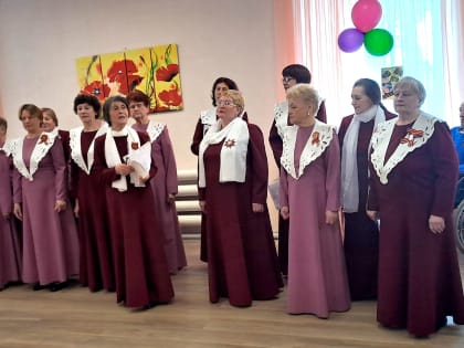 Пели песни под баян и вспоминали, как поднимали леспромхоз! «Олония» поддержала праздничные мероприятия в Питкяранте, Ладва-Ветке и Видлице