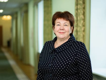 Парламент Карелии выступил за увеличение суммы закупок медикаментов и оборудования у единственного поставщика