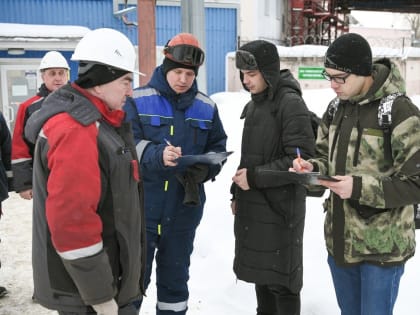 Работники крупнейшей верфи Карелии поддержали выдвижение Владимира Путина