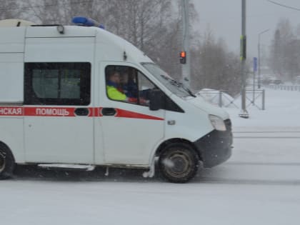 Врачи БСМП спасли мужчину с тяжелыми ранами: его жена от стресса тоже попала в больницу