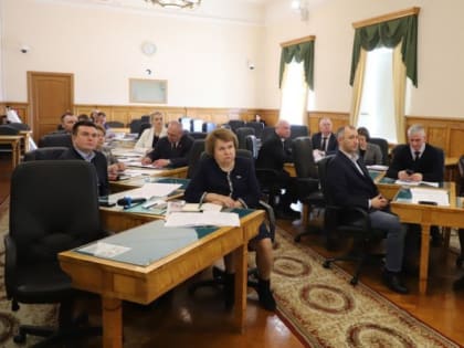 Комиссия по международному сотрудничеству приступила к работе в ЗС РК