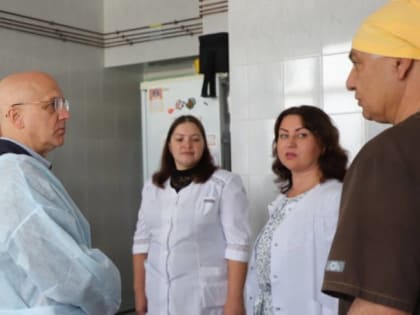 Врача, переехавшего в Олонец из Ленобласти, обеспечили жильем