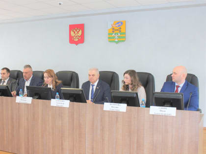 Петросовет положительно оценил работу Главы и Администрации Петрозаводска в 2022 году